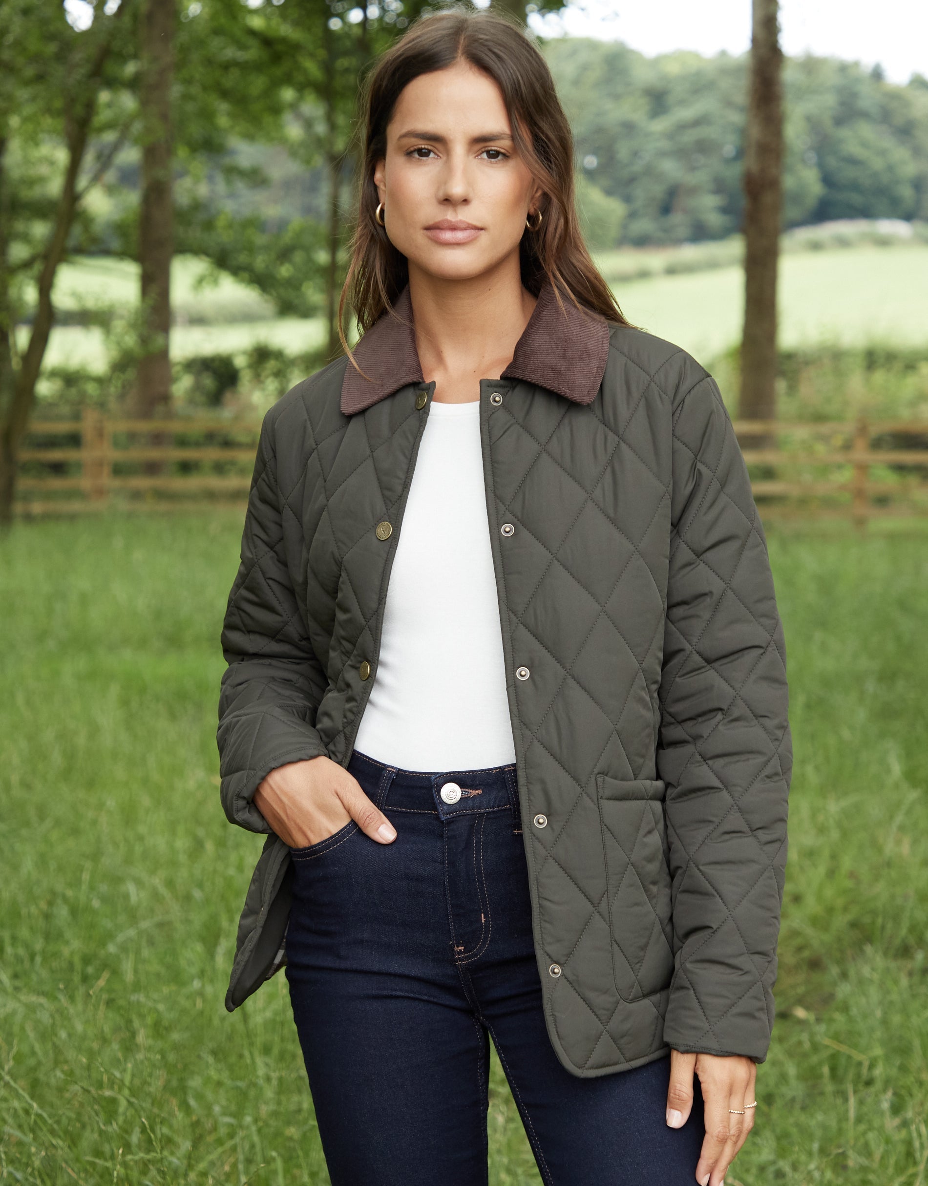 Galuxia Women's Khaki Cord Collar Diamond Quilted Heritage Jacket - Image 4